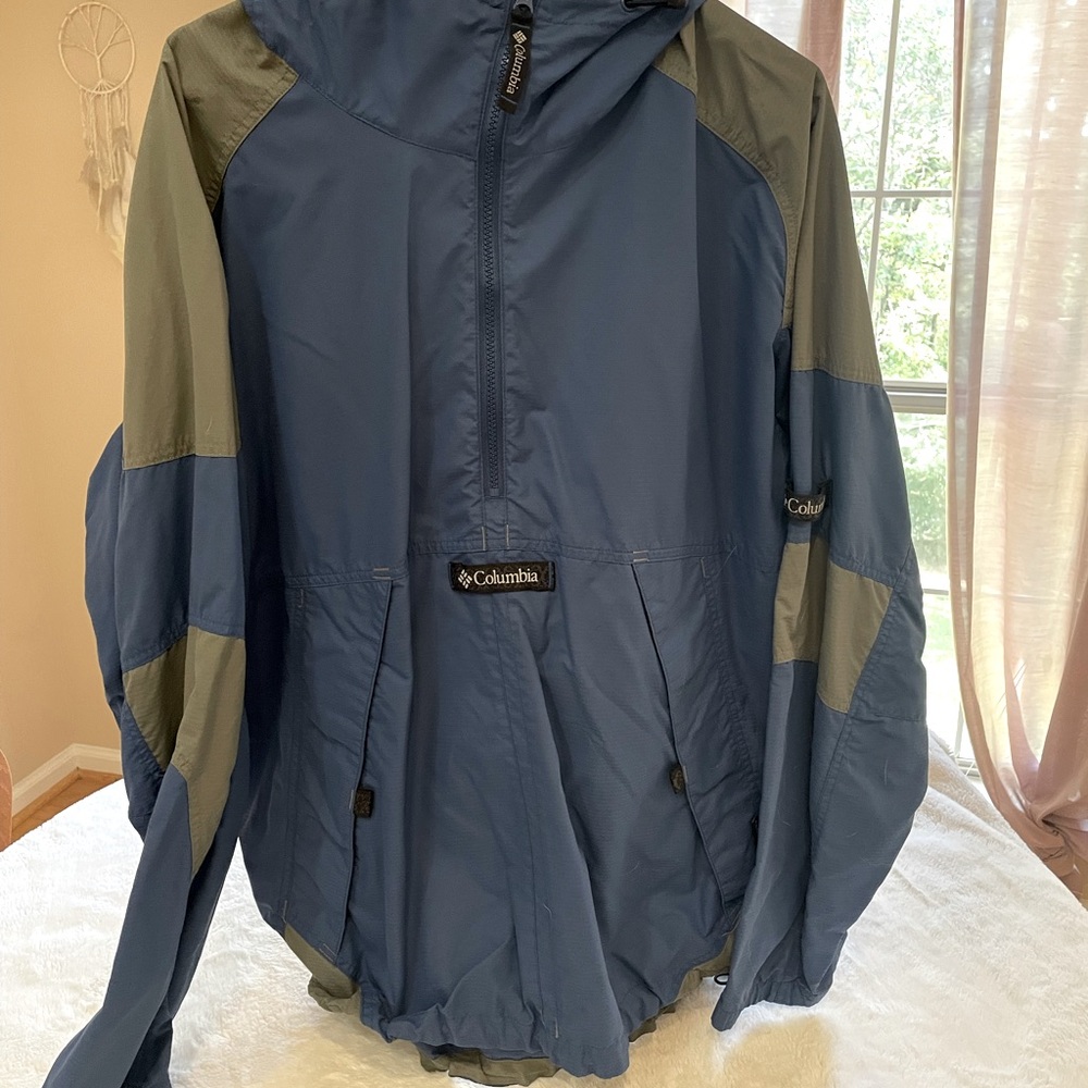 Columbia pullover